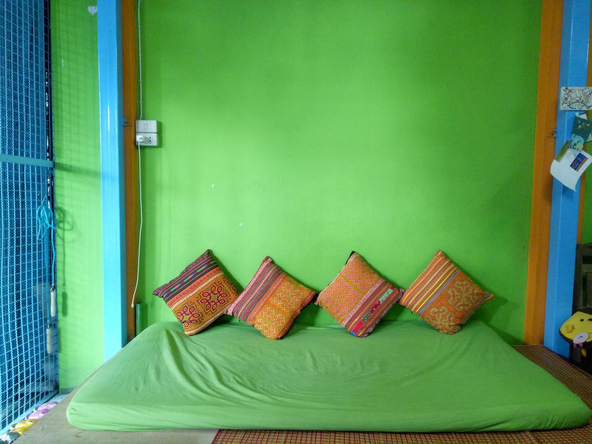 My Family Hostel Chiang Mai Exterior photo